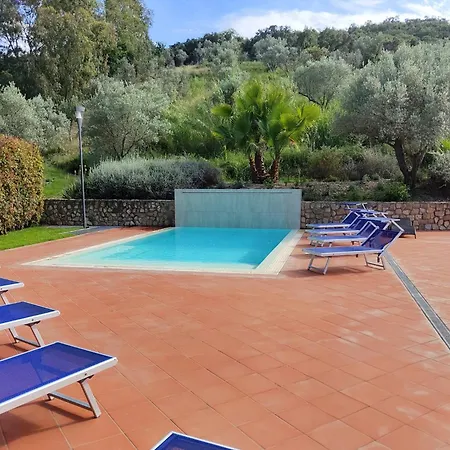 Camma With Private Pool Mirto (Messina)